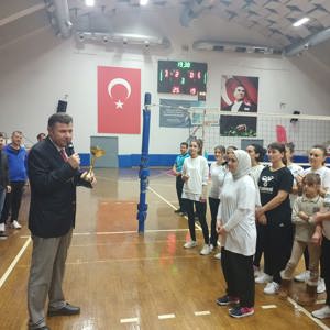 Kadına Şiddete Voleybol Maçı İle Dikkat Çektik - fotoğraf 2