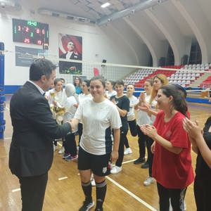 Kadına Şiddete Voleybol Maçı İle Dikkat Çektik - fotoğraf 12
