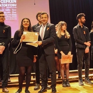 MOR CEPKEN ORATORYOSU SAHNELENDİ - fotoğraf 6