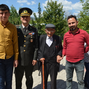 İlimiz Protokolü Kurban Bayramında Huzurevi Sakinlerini Yalnız Bırakmadı - fotoğraf 6
