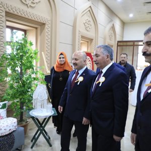 25 KASIM KADINA YÖNELİK ŞİDDETLE MÜCADELE GÜNÜ - fotoğraf 2