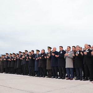 Şehidimiz Piyade Sözleşmeli Er Hakan Köroğlu, dualarla toprağa verildi. - fotoğraf 5