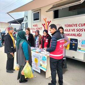 Mobil Sosyal Hizmet Aracı 28 Kasım 2022- 1 Aralık 2022 Reyhanlı' da hizmet vermiştir. - fotoğraf 2