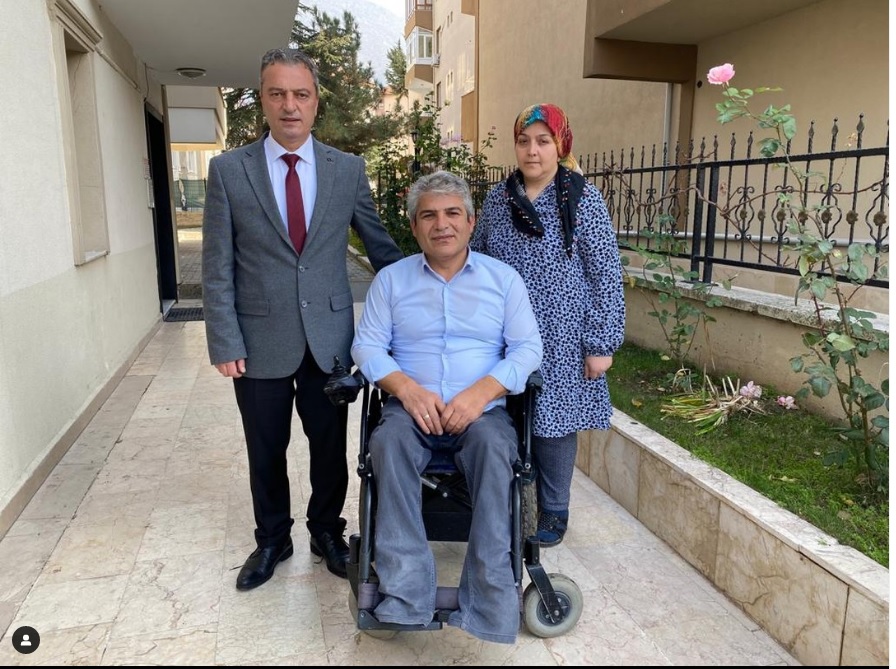 İl Müdürümüz Mustafa KARADÜZ ailesini ziyaret etti.