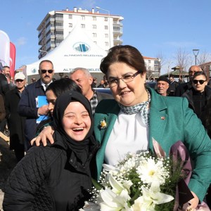 Bakanımız Derya Yanık Altındağ Belediyesi Engelsiz Yaşam Merkezi Temel Atma Töreni'ne Katıldı - fotoğraf 2