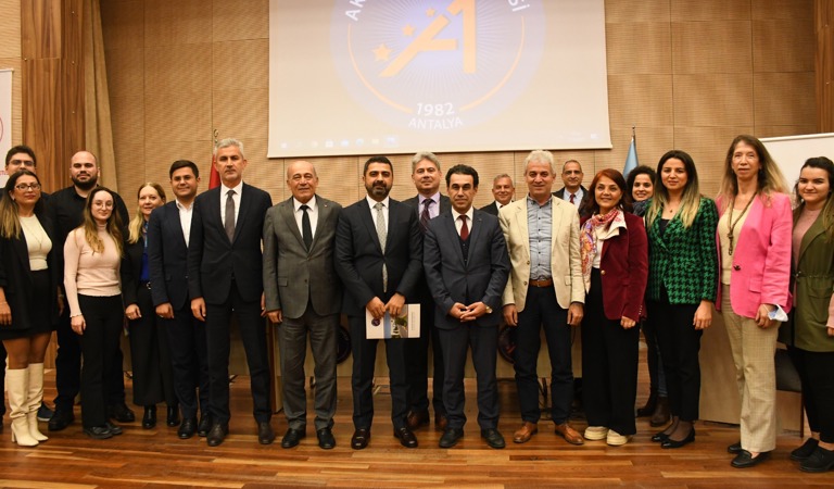 Uygulamada ve Teoride Kadına Karşı Şiddet Paneli