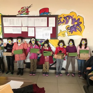  İhtiyaç Sahibi Çocuklara Kışlık Bot ve Mont Dağıtıldı   - fotoğraf 1