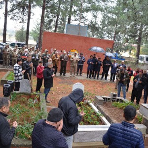 Kıbrıs Gazimiz Ali Sönmez Son Yolculuğuna Uğurlandı. - fotoğraf 2