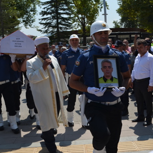 Şehit Ali ULAŞ Son Yolculuğuna Uğurlandı - fotoğraf 1