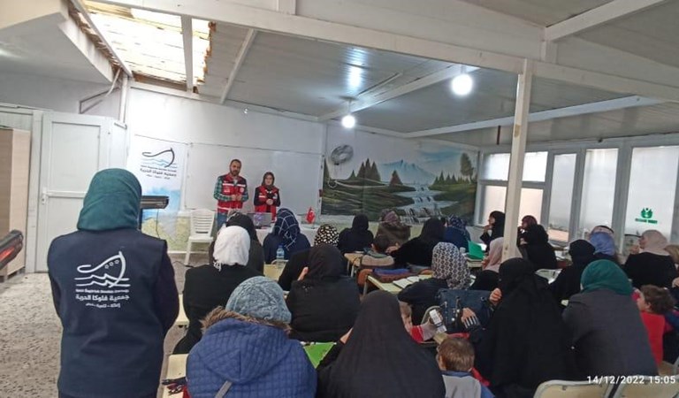 İskenderun Sahil Özgürlük Sandalı Derneği toplantı salonunda Suriye uyruklu vatandaşlara yönelik ''Evlilik Öncesi Eğitim’’ konulu seminer verildi.