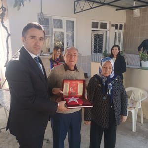 Çine İlçesinde Yaşayan Kıbrıs Gazilerimizi Ziyaret Ettik - fotoğraf 5