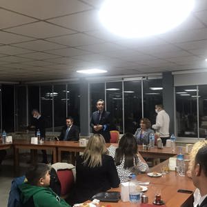 Sosyal Hizmet Merkezi Müdürümüz Sevim Hocaoğlu'na Veda Yemeği Düzenlendi - fotoğraf 3