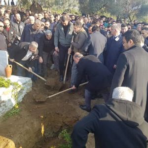 Şehidimiz Ekrem Uyar'ı baba ocağı Çine'de dualarla son yolculuğuna uğurladık - fotoğraf 2
