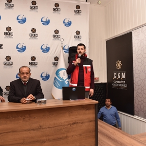 Antakya Belediye Meclis Üyelerine yönelik ''Kadına Yönelik Şiddetle Mücadele ve Erken Yaşta Zorla Evliliklerle Mücadele'' konularında eğitim verildi. - fotoğraf 1
