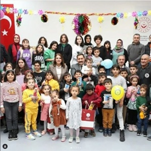 Yeşilırmak Çocuk evleri Sitesinde kalan çocuklarımızla doğum günü kutlaması - fotoğraf 1