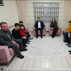 Gül Sevgi Evimizde kalan evlatlarımıza misafir oldular. - fotoğraf 1
