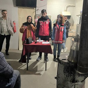 Bakanımız Derya Yanık: “Düzce’deki deprem sonrasında zarar gören vatandaşlarımıza maddi-manevi desteğimizi ilk andan itibaren sunduk” - fotoğraf 1