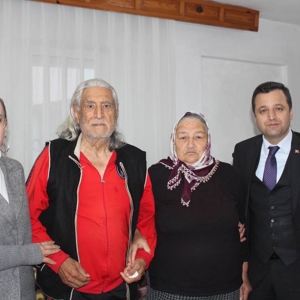 ŞEHİT AİLELERİMİZİN HER ZAMAN YANINDAYIZ - fotoğraf 1