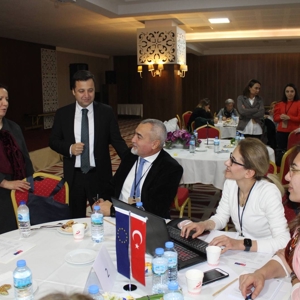 “Kadınların Kooperatif Yoluyla Güçlendirilmesi Projesi” kapsamında yerel paydaş toplantısı gerçekleştirildi. - fotoğraf 4