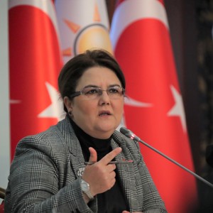 Bakanımız Derya Yanık Kadim Doğrular Işığında Yenilikçi Aile Politikaları Çalıştayı'na Katıldı - fotoğraf 1