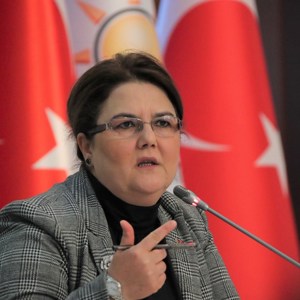 Bakanımız Derya Yanık Kadim Doğrular Işığında Yenilikçi Aile Politikaları Çalıştayı'na Katıldı - fotoğraf 1