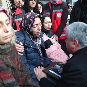 Hatay Şehidini, Dualar Eşliğinde Son Yolculuğuna Uğurladı - fotoğraf 12