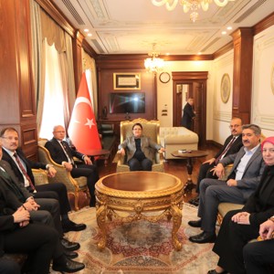 Bakanımız Derya Yanık Bursa’da 2023’e Doğru Şehir Buluşmaları Toplantısına Katıldı - fotoğraf 11