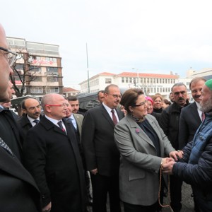 Bakanımız Derya Yanık Bursa’da 2023’e Doğru Şehir Buluşmaları Toplantısına Katıldı - fotoğraf 12