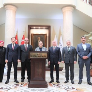 Bakanımız Derya Yanık Bursa’da 2023’e Doğru Şehir Buluşmaları Toplantısına Katıldı - fotoğraf 10