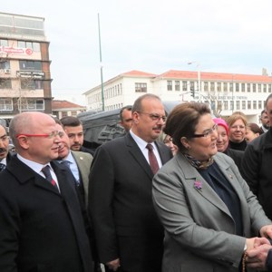 Bakanımız Derya Yanık Bursa’da 2023’e Doğru Şehir Buluşmaları Toplantısına Katıldı - fotoğraf 12