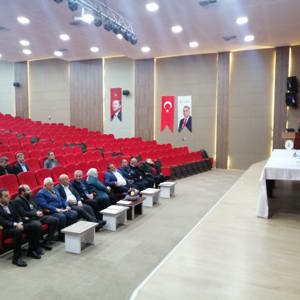 Altınözü Belediye Meclis Üyelerine yönelik ''Kadına Yönelik Şiddetle Mücadele ve Erken Yaşta Zorla Evliliklerle Mücadele'' konularında eğitim verildi. - fotoğraf 2