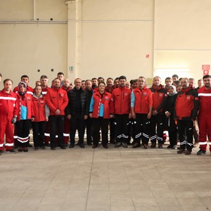 Aile ve Sosyal Hizmetler Bakanımız Derya Yanık Kahramanmaraş’ta Depremzedeleri Ziyaret Etti - fotoğraf 8