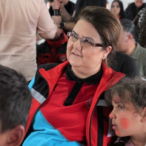 Aile ve Sosyal Hizmetler Bakanımız Derya Yanık Hatay'da Depremzedeleri Ziyaret Etti - fotoğraf 24