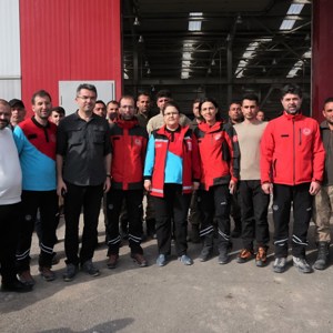 Aile ve Sosyal Hizmetler Bakanımız Derya Yanık Hatay'da Depremzedeleri Ziyaret Etti - fotoğraf 8