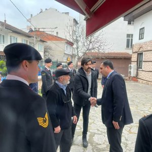 İl Müdürümüz İlkay TÜRKOĞLU, Kore Gazisi Müfit ŞEN'in Cenaze Törenine Katıldı - fotoğraf 1
