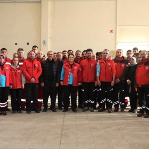 Aile ve Sosyal Hizmetler Bakanımız Derya Yanık Kahramanmaraş’ta Depremzedeleri Ziyaret Etti - fotoğraf 8