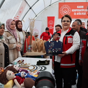 Aile ve Sosyal Hizmetler Bakanlığı Depremzede Kadınlar İçin İş Atölyeleri Kuruyor  - fotoğraf 2