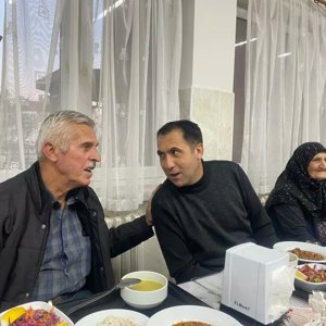 Ramazan Ayı Münasebetiyle Huzurevinde Kalan Yaşlılarımızla Birlikte İftar Programı Gerçekleştirildi - fotoğraf 1