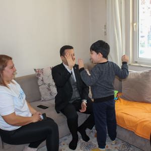 İl Müdürümüz Otizmli Çocuklar Ve Ailelerini Ziyaret Etti. - fotoğraf 5
