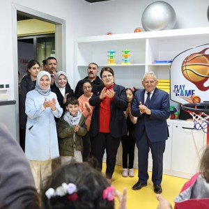 Bakanımız Derya Yanık Kayseri’de Engelsiz Yaşam Bakım Rehabilitasyon ve Aile Danışma Merkezi’nin Açılışını Yaptı - fotoğraf 9