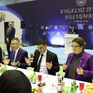 Cumhurbaşkanı Yardımcısı Oktay ve Bakanımız Derya Yanık "Engelsiz İftar Buluşması"na Katıldı - fotoğraf 1