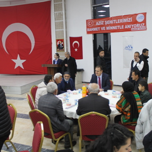 Şehit Aileleri, Gazi ve Gazi Aileleri Onuruna İftar Programı Düzenlendi - fotoğraf 3