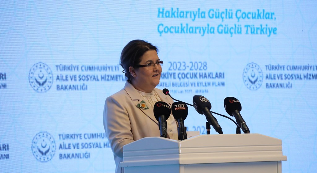 Bakanımız Derya Yanık "Türkiye Çocuk Hakları Strateji Belgesi ve Eylem Planı Tanıtım Toplantısı"na Katıldı