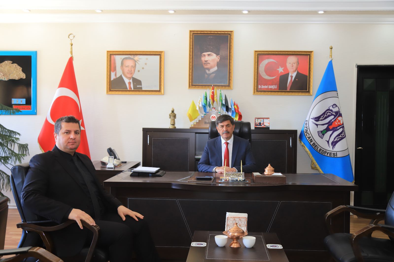 İl Müdürümüz Serdar Demirci’ den, Erzincan Belediye Başkanı Bekir Aksun’a ziyaret.