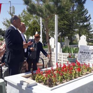 İl Müdürümüz Halit Açar şehitlerimizin kabirlerini ziyaret etti - fotoğraf 3
