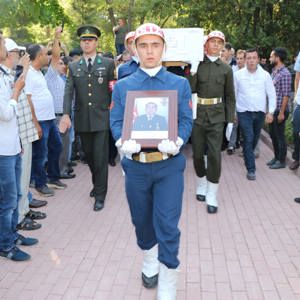 Şehit P. Uzm. Onb. Yasin SARI Törenle Defnedildi - fotoğraf 4
