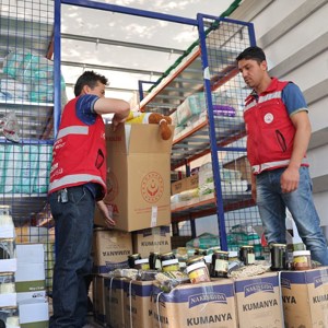 Mobil Sosyal Market Tırı Kahramanmaraş’ta 60 bini aşkın kişiye ulaştı - fotoğraf 5