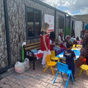 Malatya'daki çalışmalarımız hız kesmeden devam ediyor. Psikososyal destek ekibimiz her daim sahada - fotoğraf 11