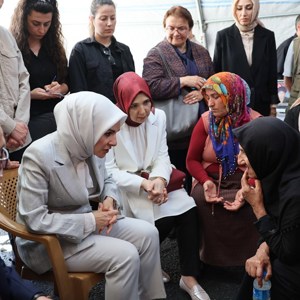 Aile ve Sosyal Hizmetler Bakanımız Göktaş Diyarbakır Annelerini Ziyaret Etti - fotoğraf 10
