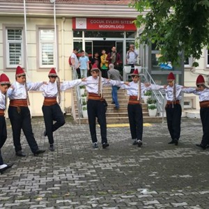 İl Müdürlüğümüze bağlı Çocuk Evleri Sitesi Müdürlüğümüzde Yıl Sonu Etkinliği düzenlendi. - fotoğraf 2